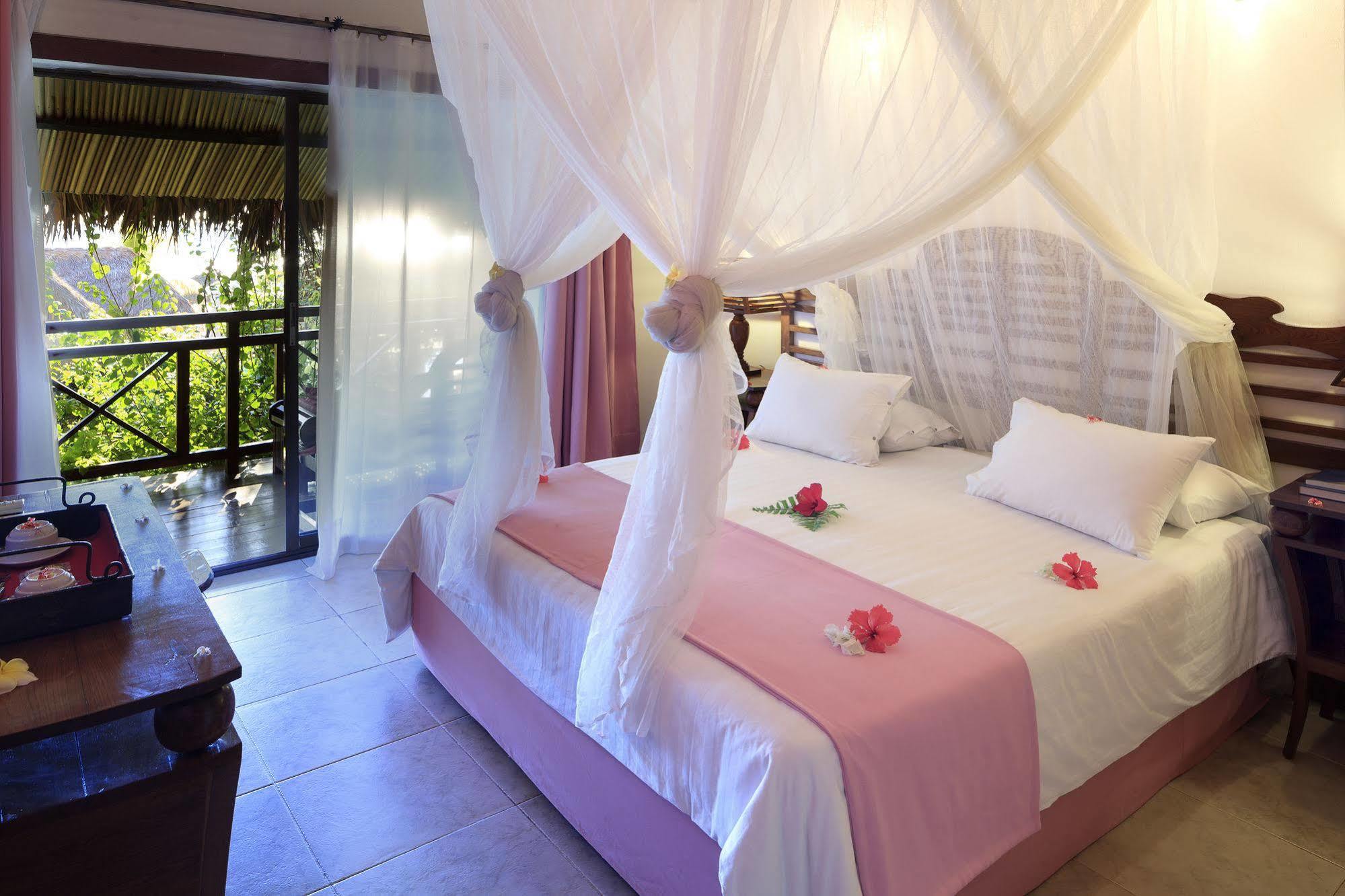 Nosy Be Hotel & Spa Ambaro Екстериор снимка