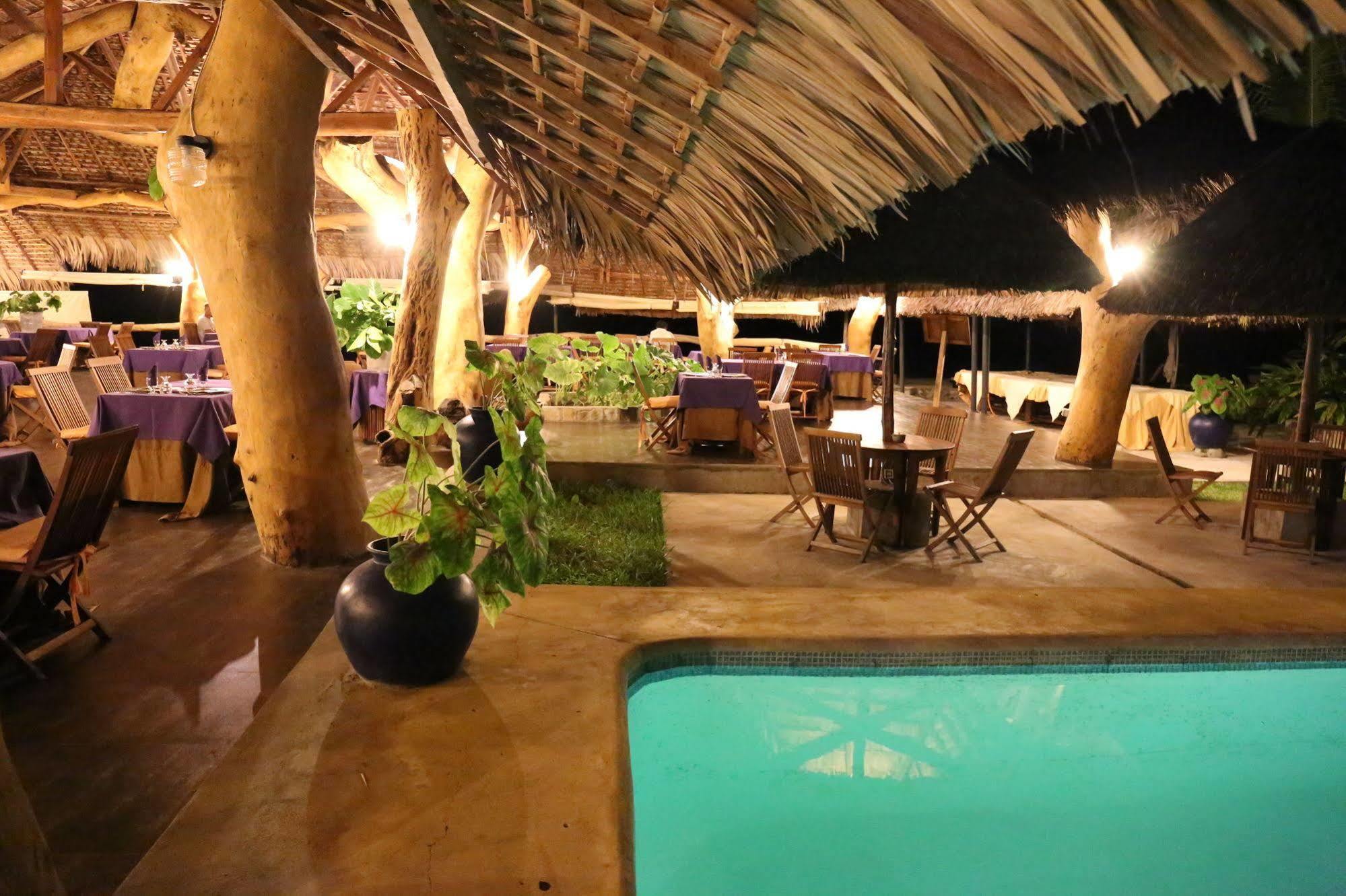 Nosy Be Hotel & Spa Ambaro Екстериор снимка